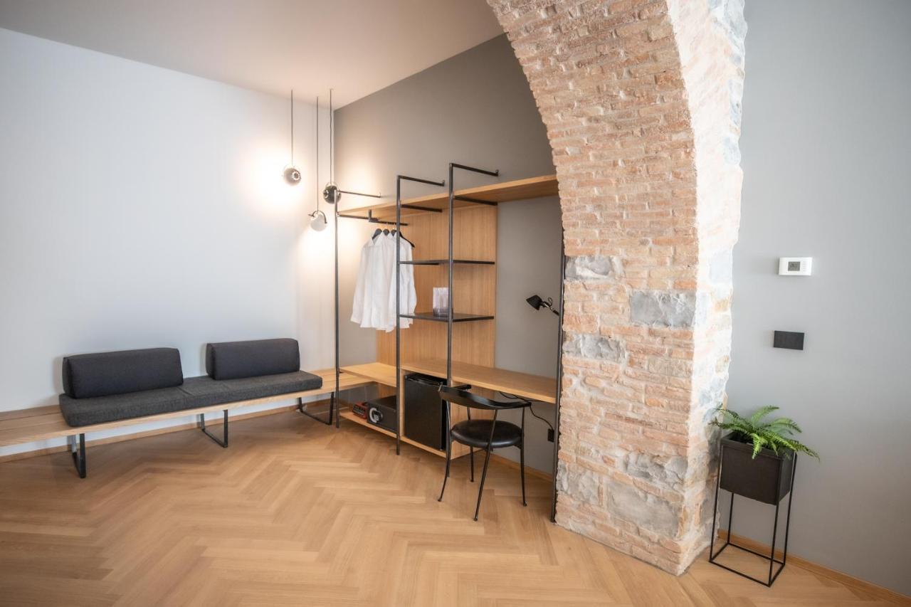 S1 Luxury Suites And Rooms Triest Exterior foto